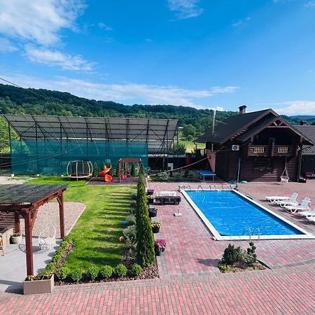 На Ставку Villa Vyzhnytsya Bagian luar foto
