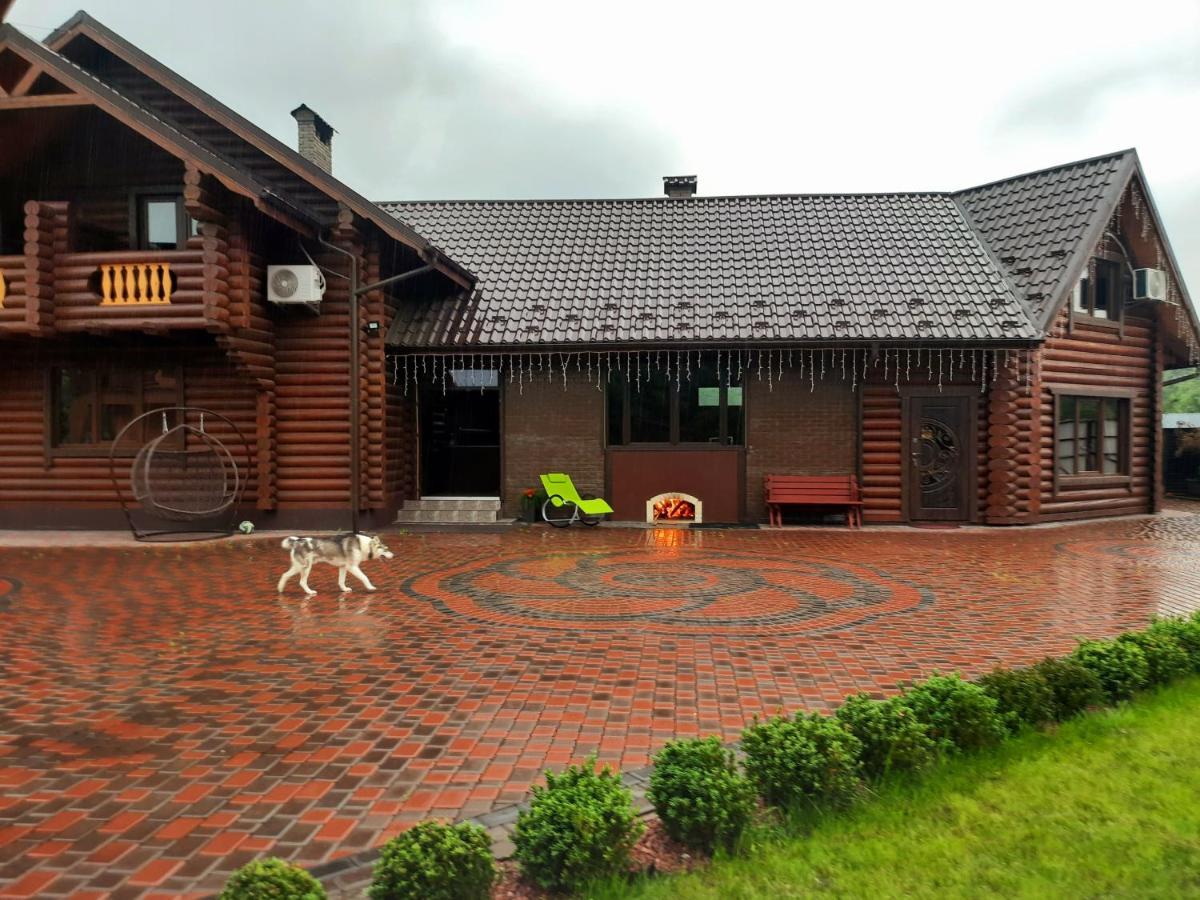 На Ставку Villa Vyzhnytsya Bagian luar foto